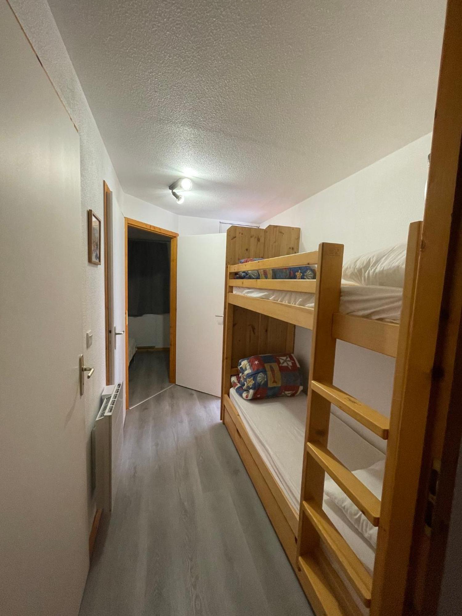 Appartement Cosy Avec Vue Sur Le Lac A Thollon Les Memises 35M² Exterior photo