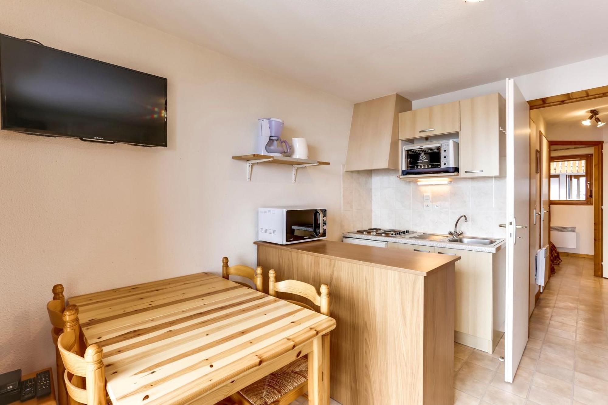 Appartement Cosy Avec Vue Sur Le Lac A Thollon Les Memises 35M² Exterior photo